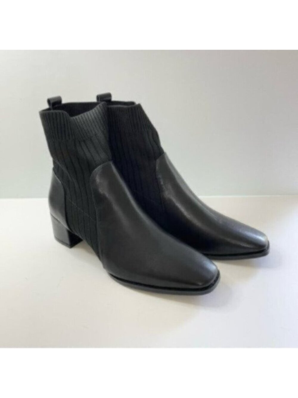 Womens EU Size 38, US Size 7 C. Paravano Black Ankle Boots Low Block Heel Shoes